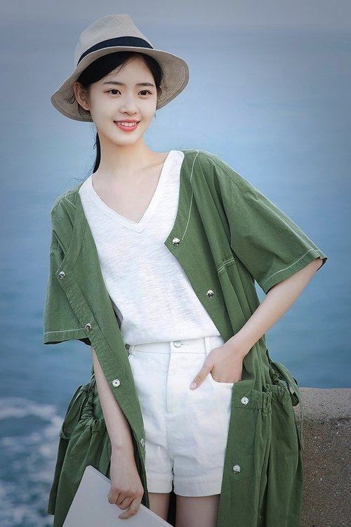 爱游戏GAMING平台-卡拉格预言曼联将夺英超冠军，真实性如何？，曼城卡拉宝杯