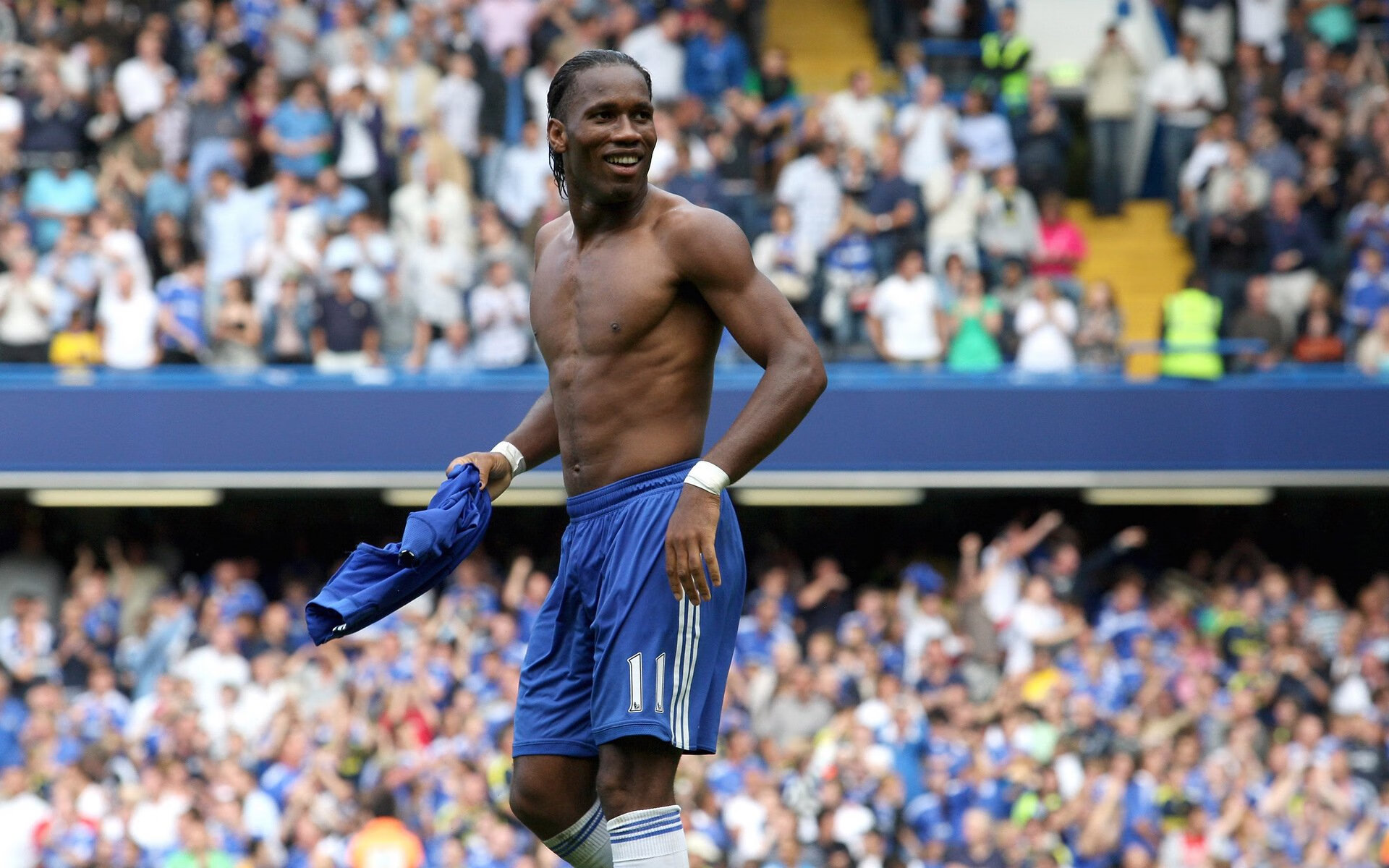 -国家体育总局组织调查统计发现，超过80%受访民众表示参与体育锻炼的意愿显著增强