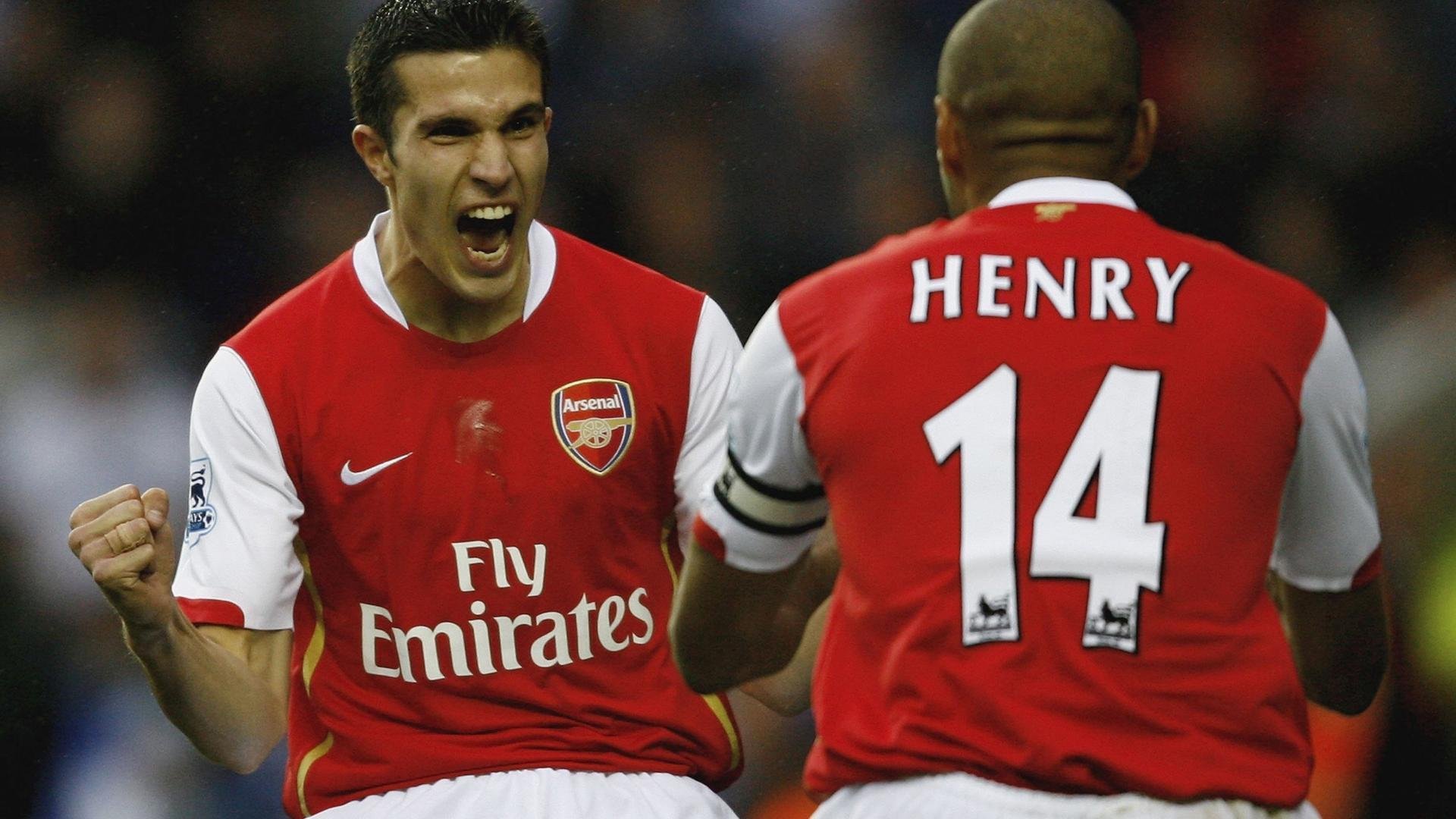 电子竞技的经济学分析：市场规模与商业模式，电子竞技产业的市场规模